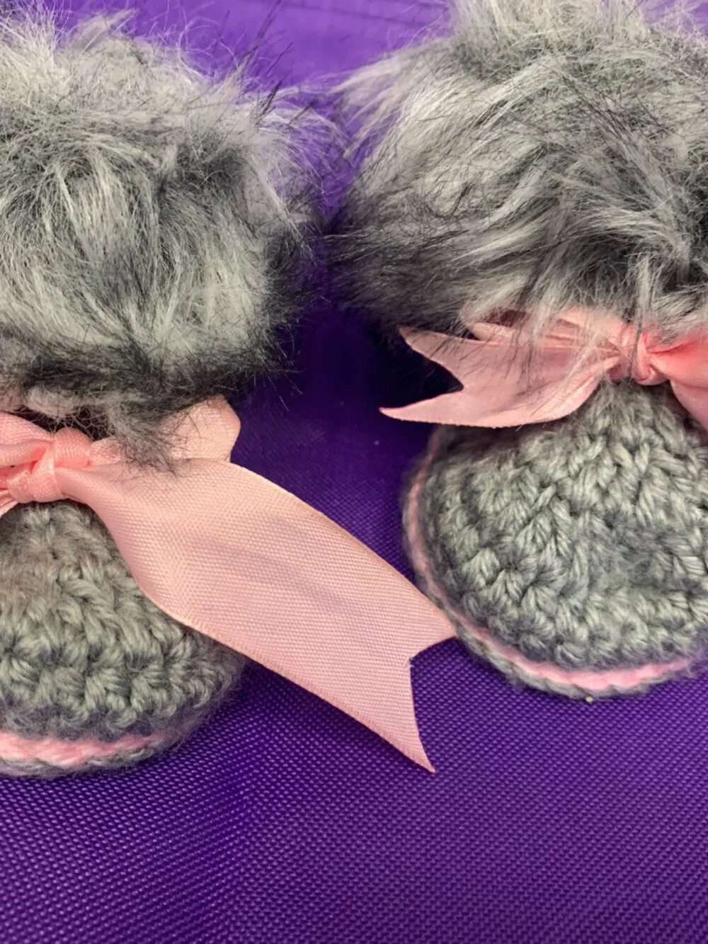 SHOES - Handmade crochet Baby girl Gray & pink faux fur booties Newborn